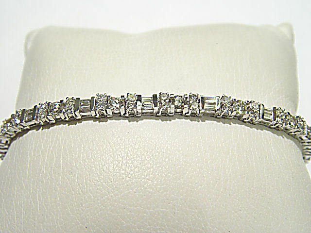 DIAMOND ROUND BR 60 STONE 24 BAGUETTE DIAMOND TENNIS DIAMOND BRACELET