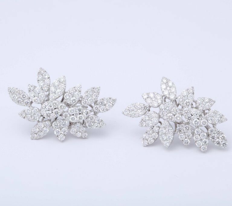 Pave Diamond Cluster Earring 6.58 carats 18 k White Gold