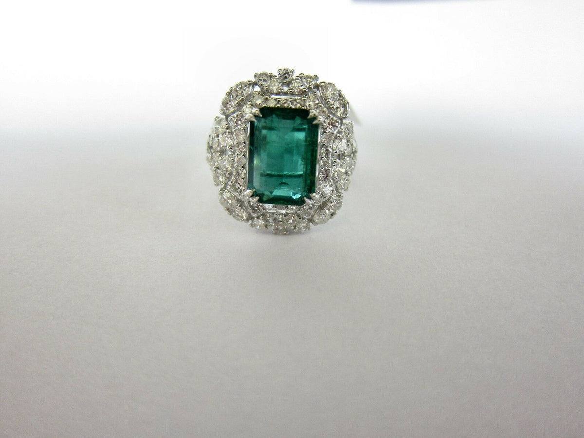 EMERALD GREEN 11.86MM LX 8.40MM WIDTHX 5.38MM DEPTH