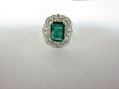 EMERALD GREEN 11.86MM LX 8.40MM WIDTHX 5.38MM DEPTH