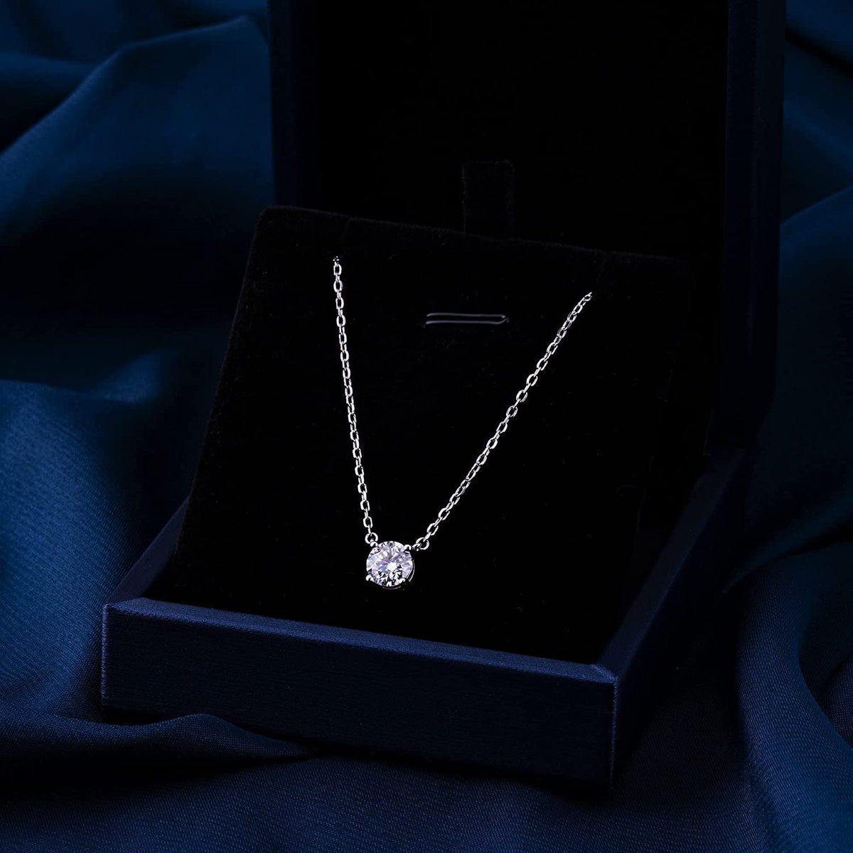 Moissanite Diamond Necklace, Diamond Pendant Necklace for Women, 18K White Gold