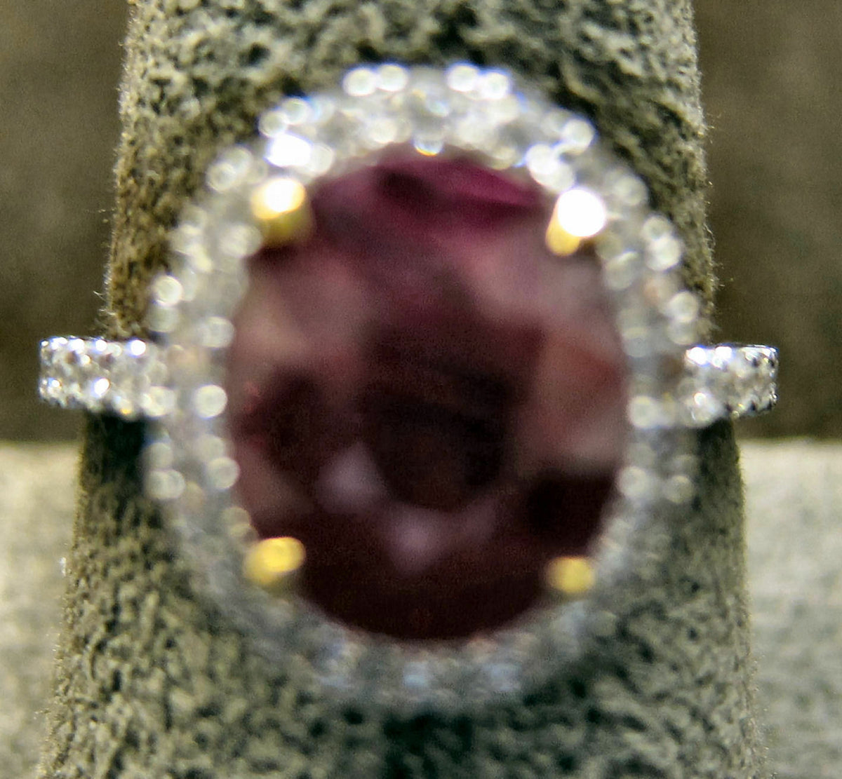 Ruby oval shape 5.02 ct and diamond ring 18 k white gold