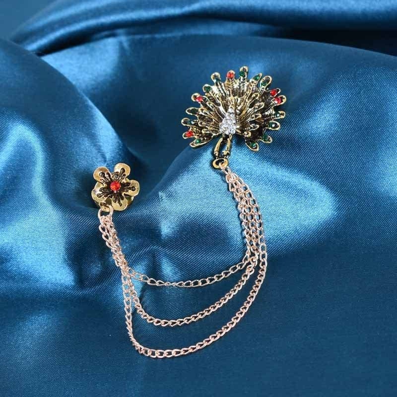 JIAMEI Brooch Corsage with Diamonds Plum Brooch Peacock Opening Screen Crystal C
