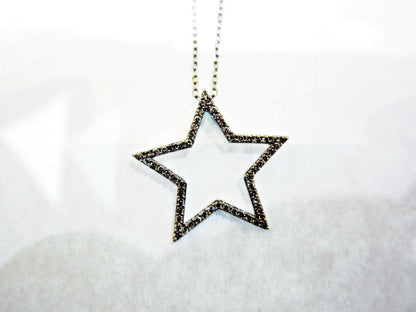 DIAMOND ROUND STAR PENDANT INCLUDED CHAIN .41 CT | 14 K GOLD