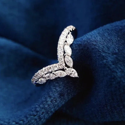 Unique Design Fashion 925 Sterling Silver White Sapphire Ring Marquise Cut Diamo