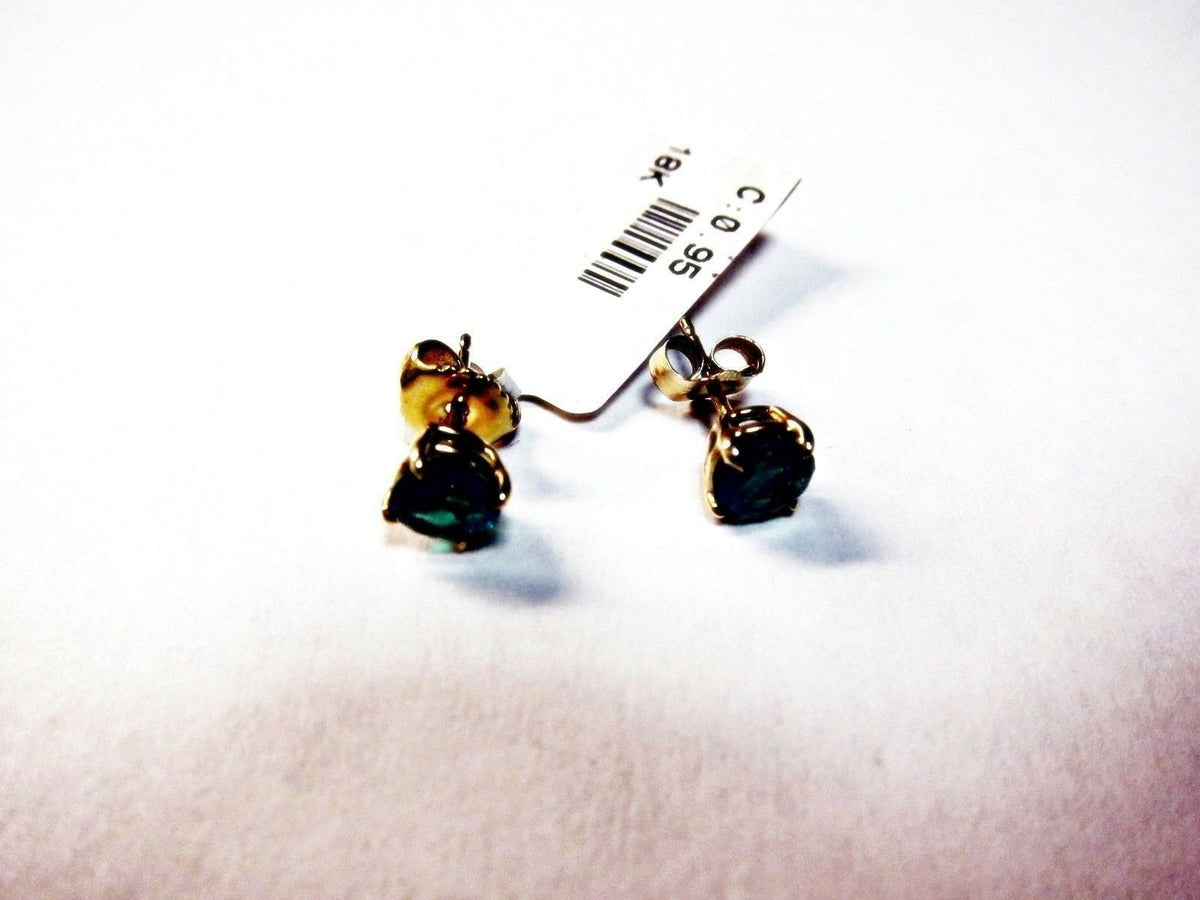 EMERALD GREEN ROUND SHAPE STUD EARRING