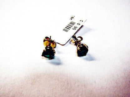 EMERALD GREEN ROUND SHAPE STUD EARRING