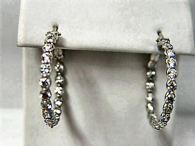 DIAMOND STONE SET ROUND BRILLIANT SHAPE INSIDE OUTSIDE SET DIAMOND HOOP EARRING