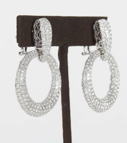 ROUND BRILLIANT SHAPE DIAMOND DANGLE STYLE LINE DROP EARRING 5.22 CTTW 18 K GOLD