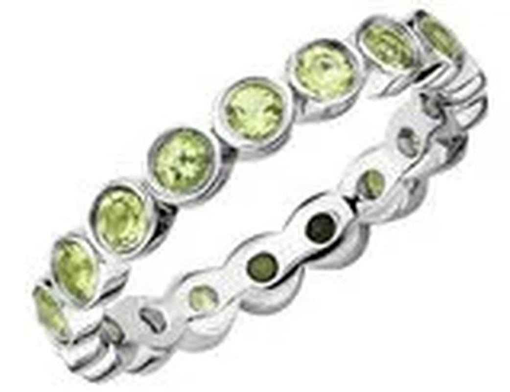Green Peridot Ring 1.35 Carat (Ctw) in Sterling Silver