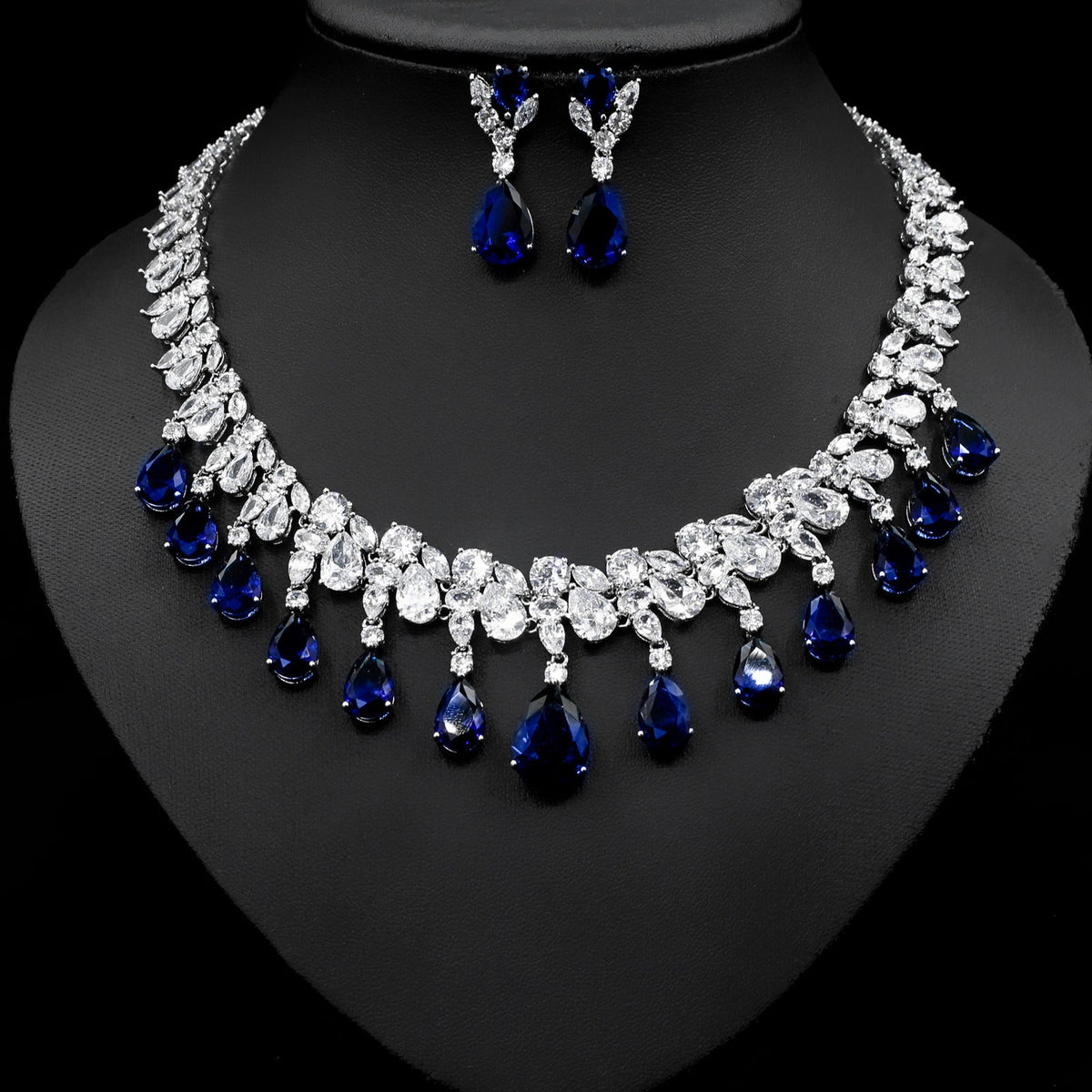 Fashion Tassel Necklace Drop Earrings Set