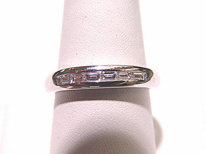 6 STRAIGHT CUT BAGUETTE DIAMONDS TOP SET BAND