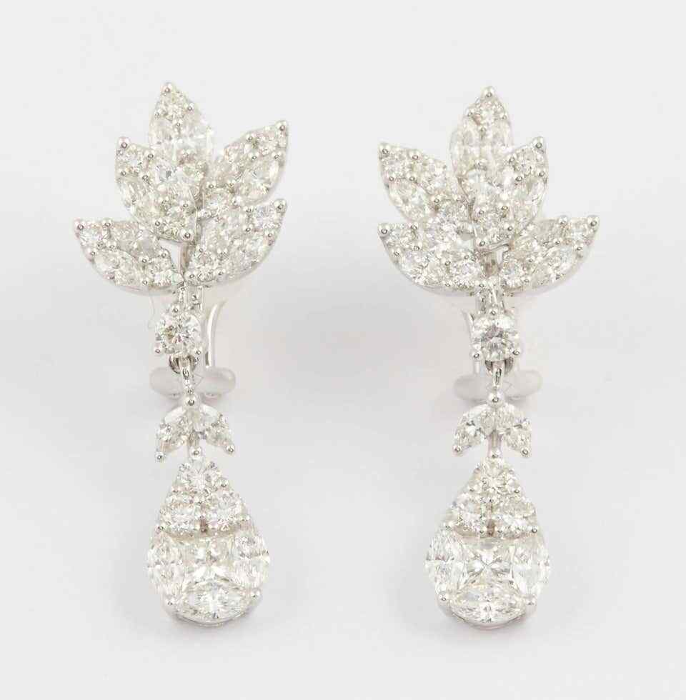 Classic Diamond Drop Gold Earrings