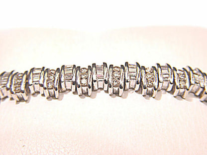 ROUND BRILLIANT BAGUETTE CUT DIAMOND BRACELET CHANNEL SET DIAMOND