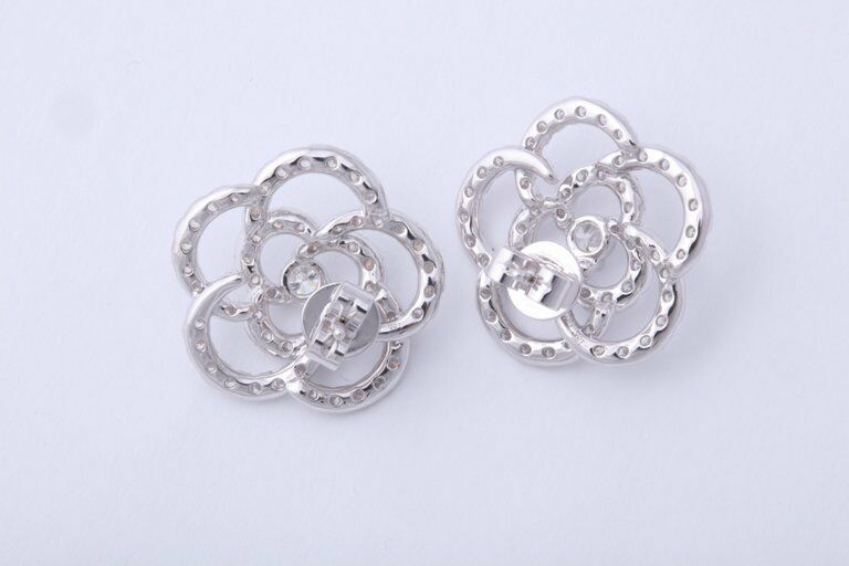 Diamond Camelia 1.95 ct Diamond White Gold Flower Earrings