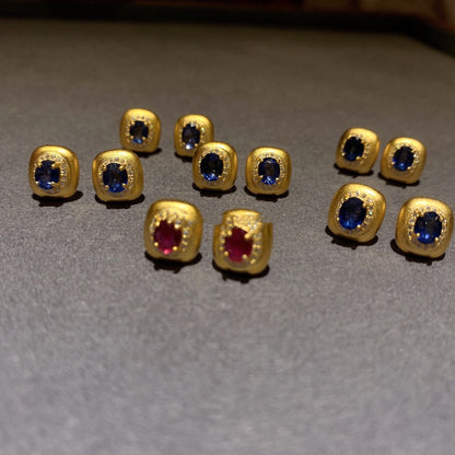 Men'S and Women'S Natural Sapphire Stud Earrings