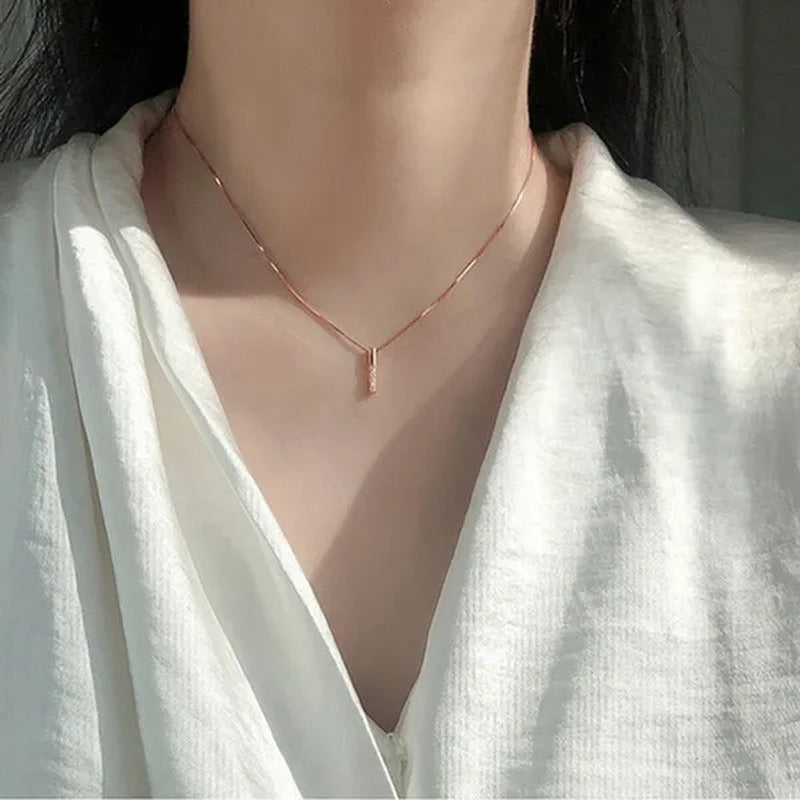 Exquisite Fashion 925 Sterling Silver Necklace Shiny Zircon Necklace Simple Geom