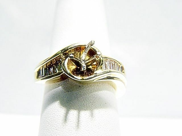 DIAMOND BAGUETTE SHAPE CHANNEL SET SETTING 4 PRONG SET