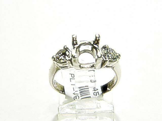 DIAMOND 2 ROUND BRILLIANT SETTING 4 PRONG FOR A 7.30MM DIAMOND DIAMOND SETTING