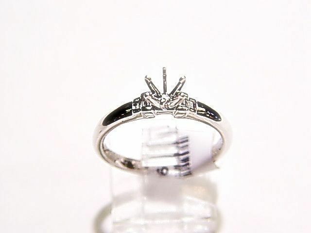 DIAMOND 6 BAGUETTE SHAPE SETTING 6 PRONG FOR A 5.80MM