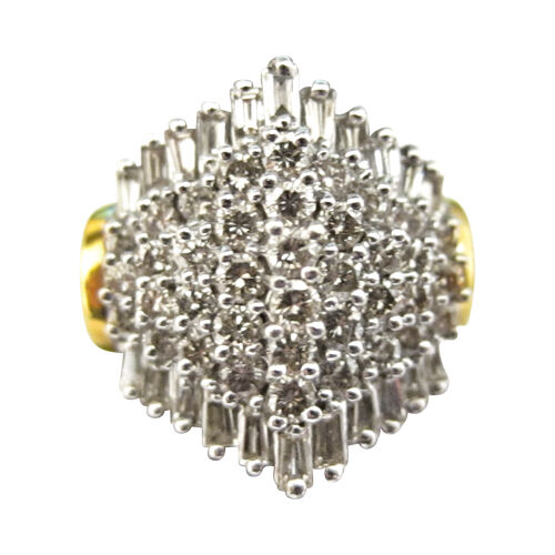 DIAMOND ROUND BRILLIANT BAGUETTE SHAPE CLUSTER PRONG