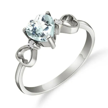 14K White Gold Ring with Heart-Shaped Aquamarine and Diamonds