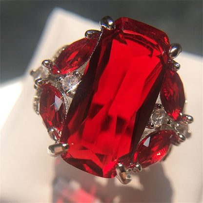Luxury 925 Sterling Silver Womens Ring Shiny Rectangle Red Gem Princess Ring Fas