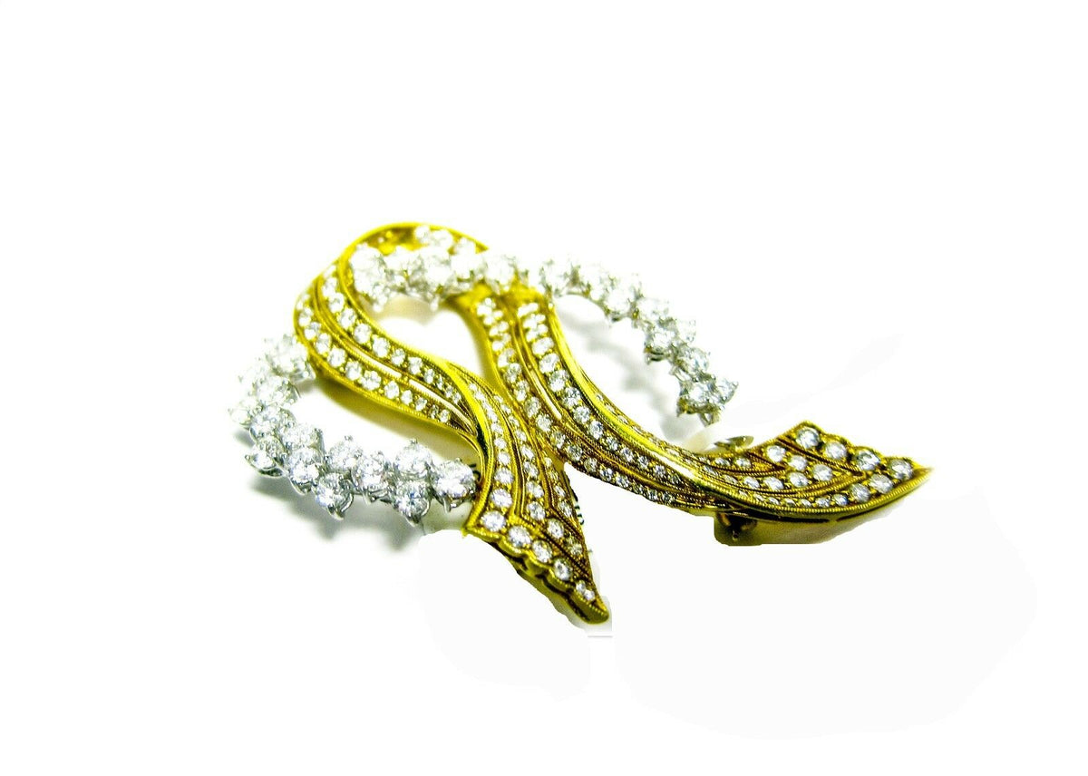 DIAMOND ROUND BRILLIANT SHAPE 18 K TWO-TONE GOLD DIAMOND PIN 5.47 CT BROOCH