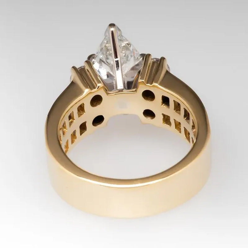 Exquisite 18K Gold Marquise Diamond Rings for Women Engagement Rings Elegant Bri