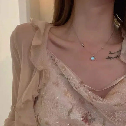 Retro Luxury Alloy Firefly Moonlight Pendant Necklace Charm Lightning Bug Animal