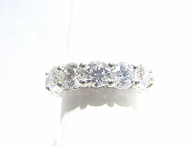 DIAMOND ROUND BRILLIANT SHAPE 13 STONE ETERNITY SET BAND COMMON PRONG BAND