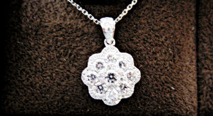 ANTIQUE STYLE DIAMOND ROUND BRILLIANT SHAPE CLUSTER