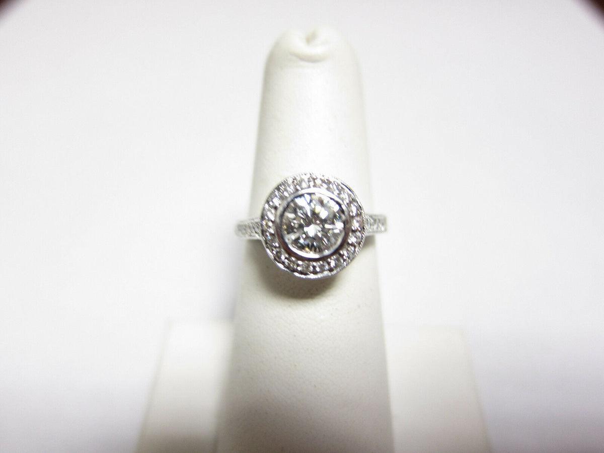 CERTIFIED .90 CT DIAMOND ROUND SHAPE BEZEL SET SIDE DIAMOND ROUND SHAPE .65 CT