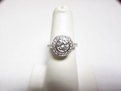 CERTIFIED .90 CT DIAMOND ROUND SHAPE BEZEL SET SIDE DIAMOND ROUND SHAPE .65 CT