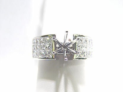 DIAMOND 30 PRINCESS SHAPE INVISIBLE SET 5X3 ROW SETTING
