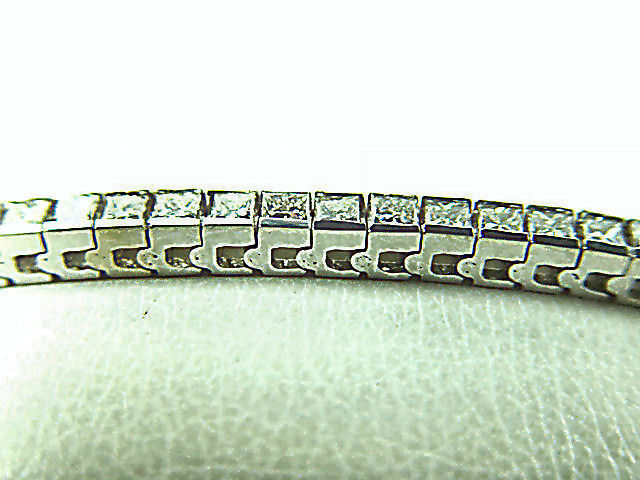 DIAMOND PRINCESS SHAPE CHANNEL SET TENNIS BRACELET 58 SHAPE DIAMOND BRACELET