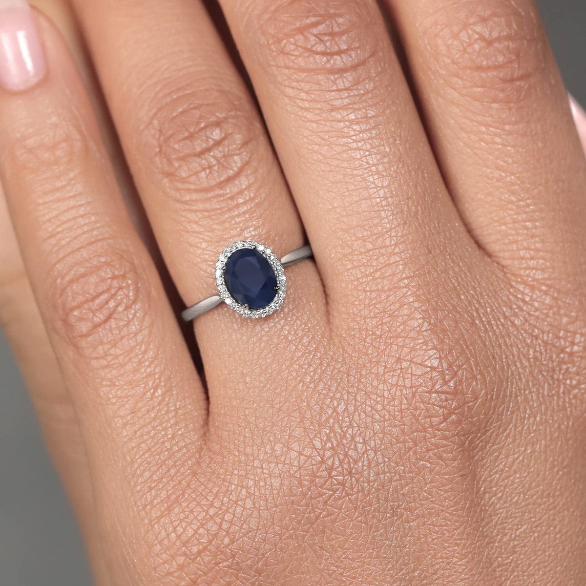 10K White Gold Blue Sapphire and White Diamond Women’S Halo Engagement Ring (1.7