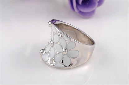 Womens Elegant Enamel Flower White Gold Band Bloom Petal Platinum Wedding Engage