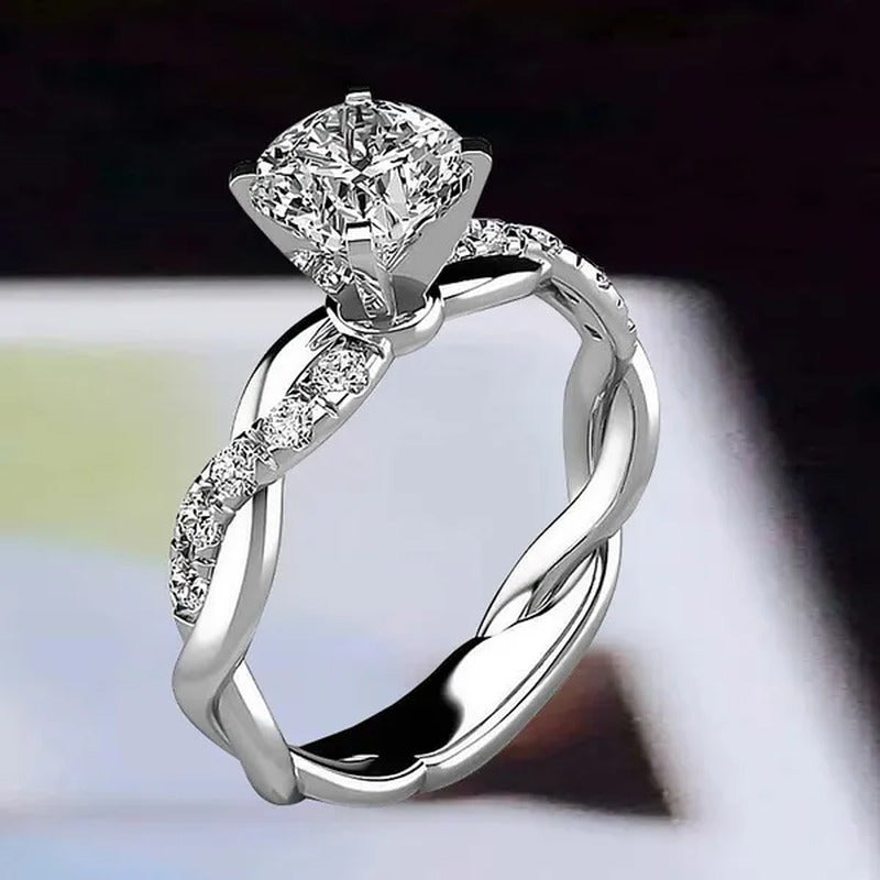 Exquisite Women'S Fashion Rose Gold Two-Color Princess Square Diamond Ring Bride
