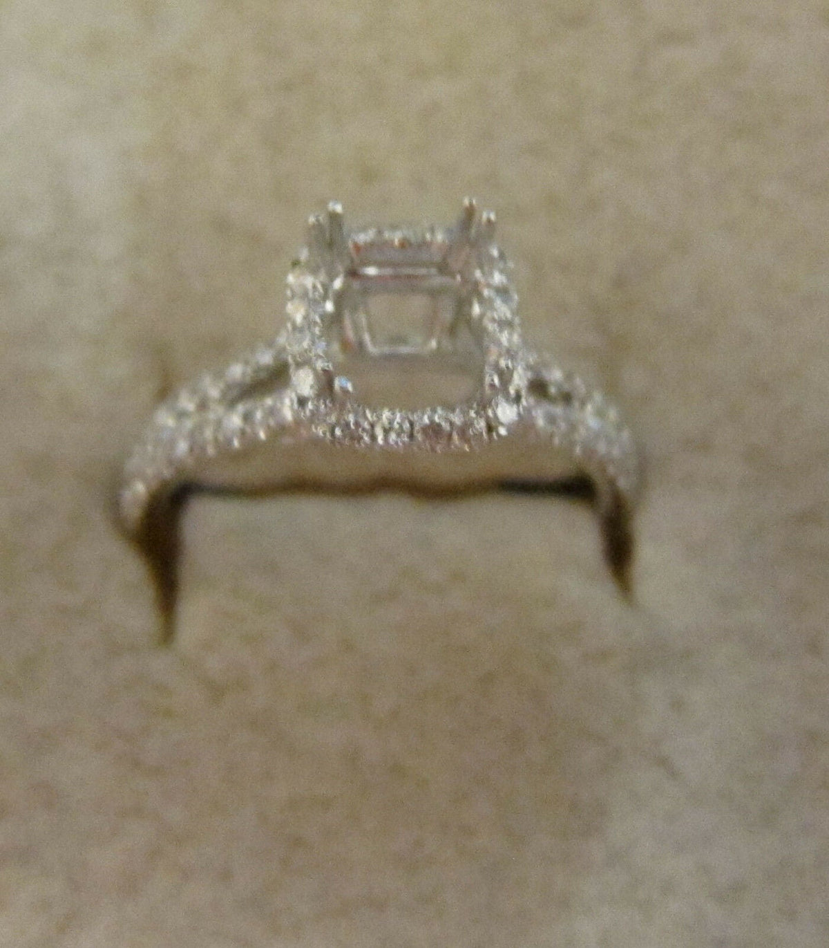 DIAMOND SETTING ALL AROUND SET DIAMOND BACK SMALL PIECE GOLD IN BACK RE-SIZEING