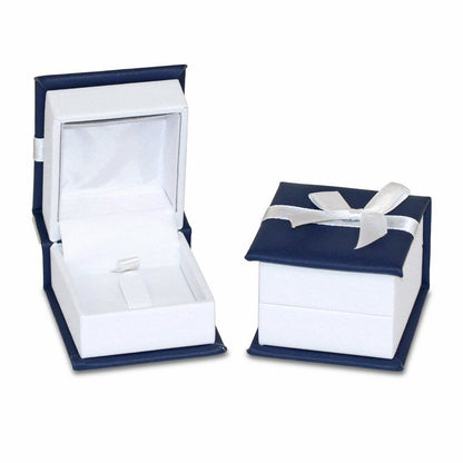 1/10 Carat T.W. Princess Cut Diamond Solitaire Ring in 10Kt Yellow Gold