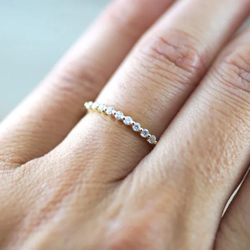 Fashion Half Eternity Moissanite Diamond Jewelry Dainty 925 Sterling Silver Whit