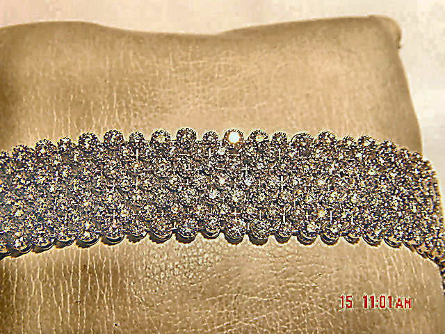 DIAMOND ROUND BRILLIANT SHAPE BRACELET