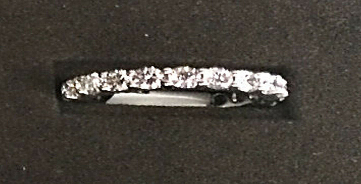 DIAMOND ROUND BRILLIANT SHAPE ETERNITY BAND PRONG SET ALL THE WAY AROUND SET