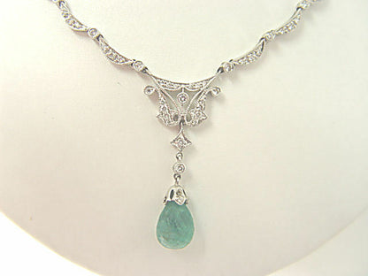 EMERALD BRIOLETTE SHAPE DIAMOND ROUND BRILLIANT SHAPE