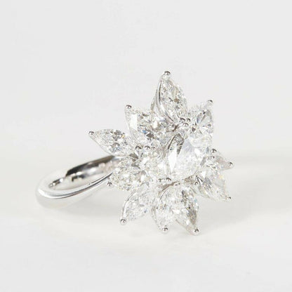 Diamond Cluster Ring 3.75 carats of white VS pear shape and marquise diamond 18k