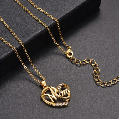 New Fashion Creative Love MOM Necklace Diamond-Encrusted Mom Heart-Shaped Neckla