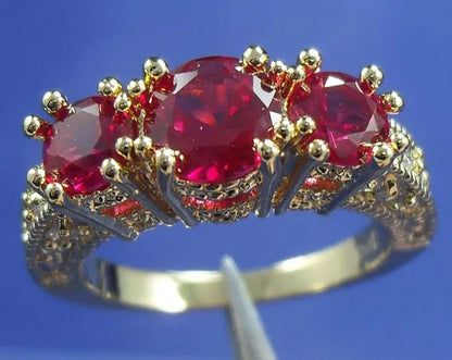 Pretty 2.58Ct Ruby Diamonique Wedding Engagement 14K Yellow Gold Filled Ring Siz