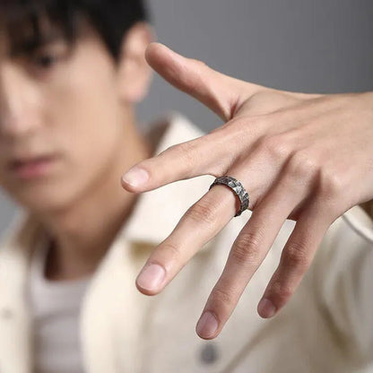 Vintage Stone Pattern Ring Men and Women Simple Personality Ring Fashion Hand Je