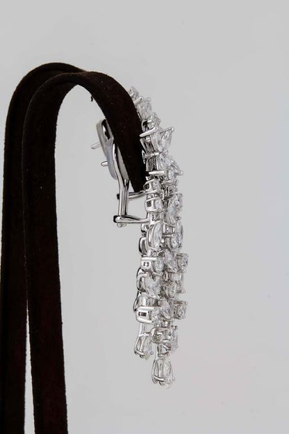 Diamond Chandelier Earrings 12.36 carats of high quality F/G color VS1/2 18 k